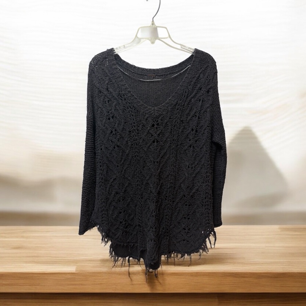 Free People All Mine Sweater Pullover🖤 Destructed Sexy Hip Length Soft Cotton